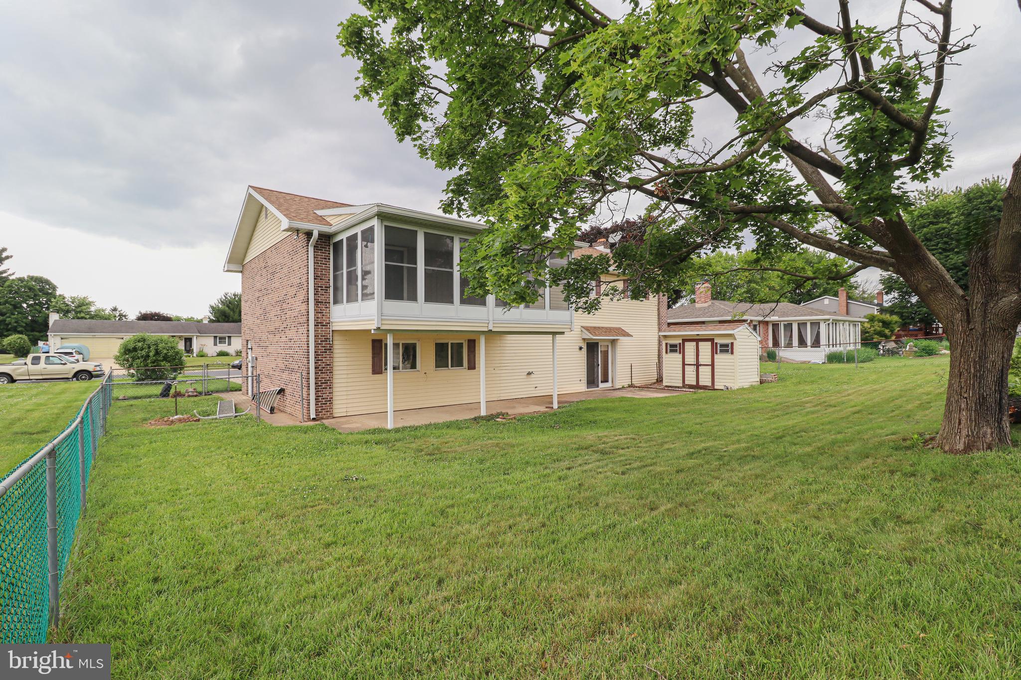 FENWICK HEIGHTS - Residential