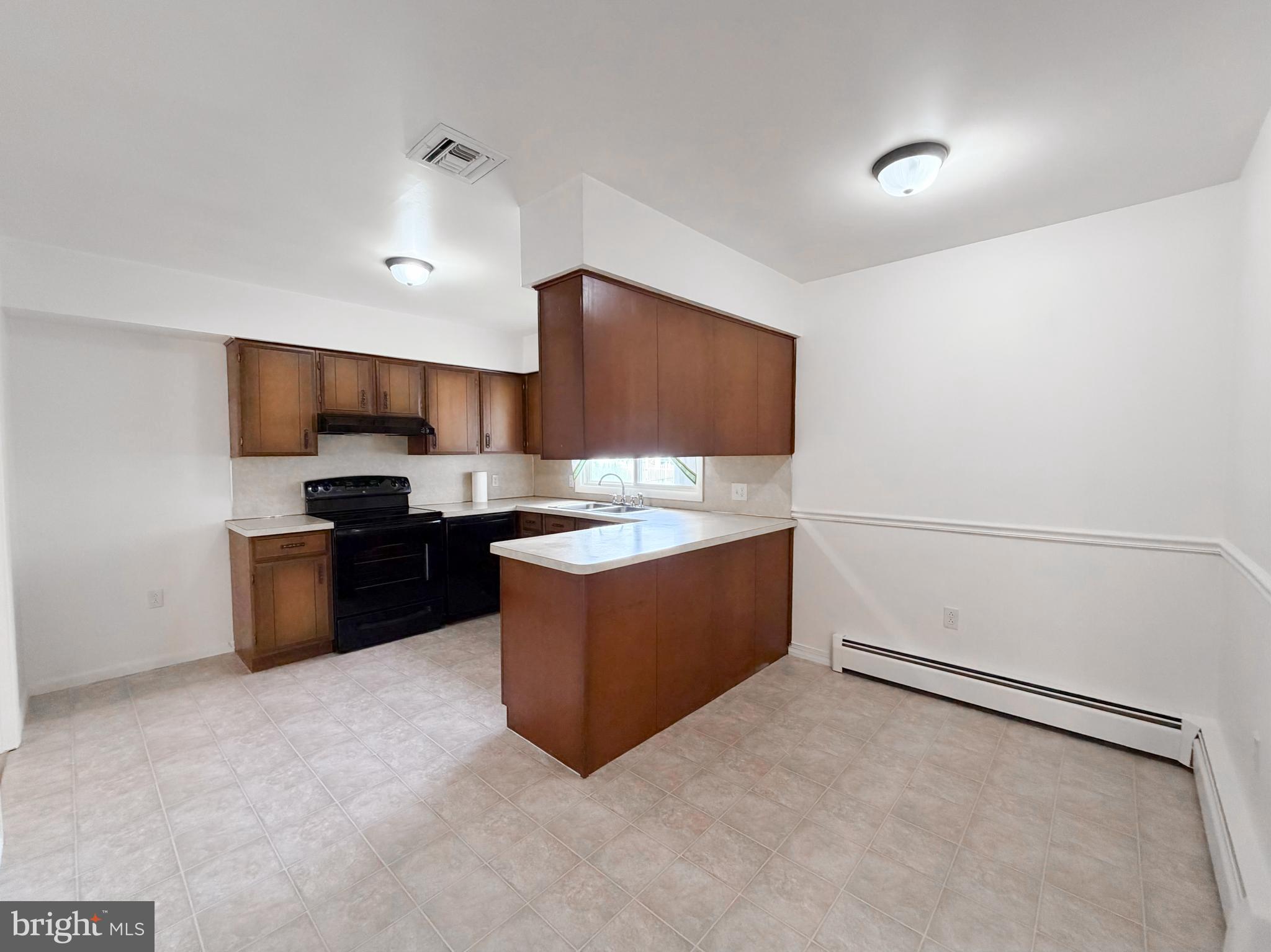 FENWICK HEIGHTS - Residential