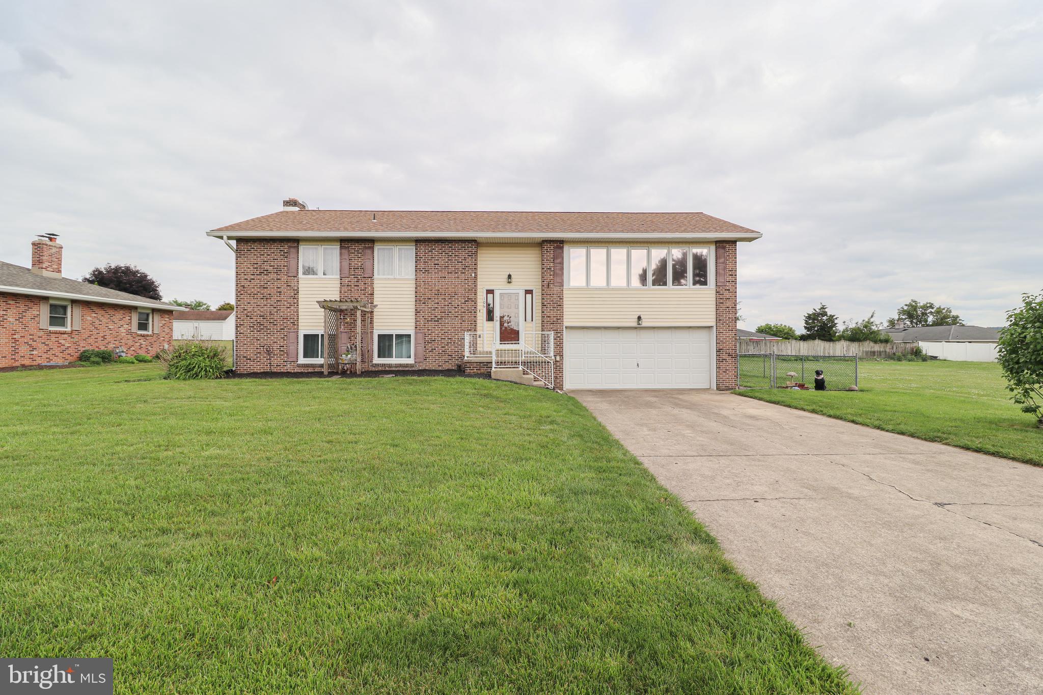 FENWICK HEIGHTS - Residential