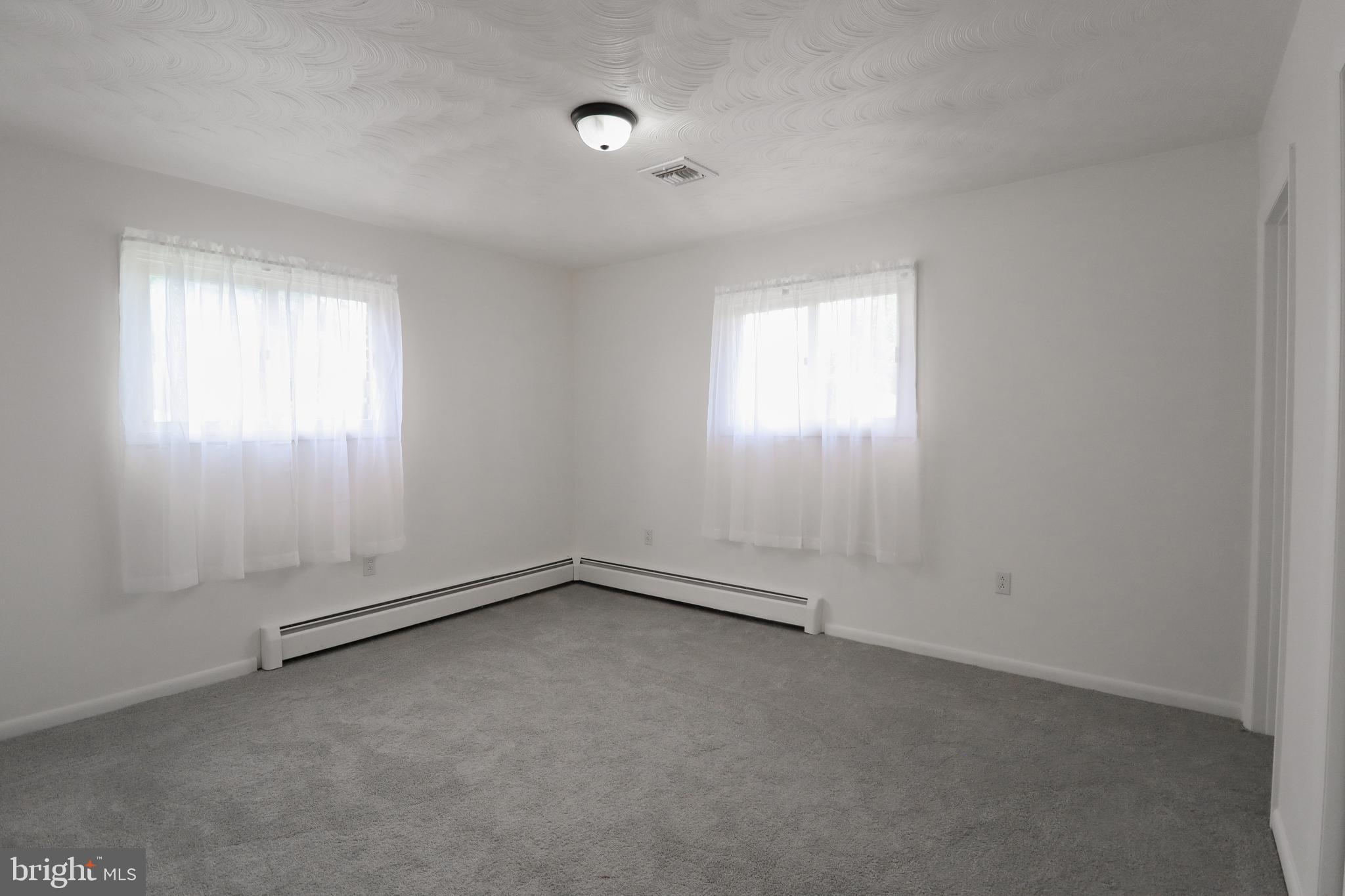 FENWICK HEIGHTS - Residential