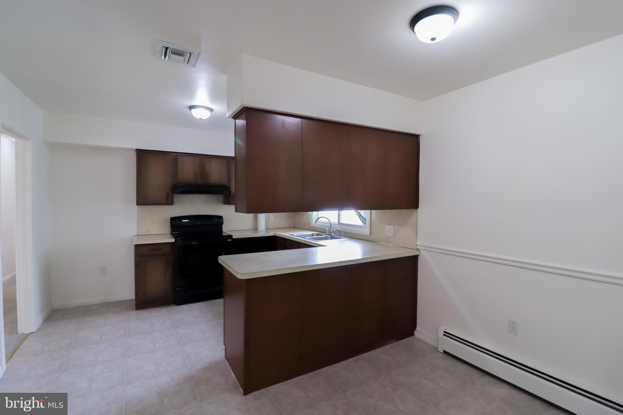 FENWICK HEIGHTS - Residential