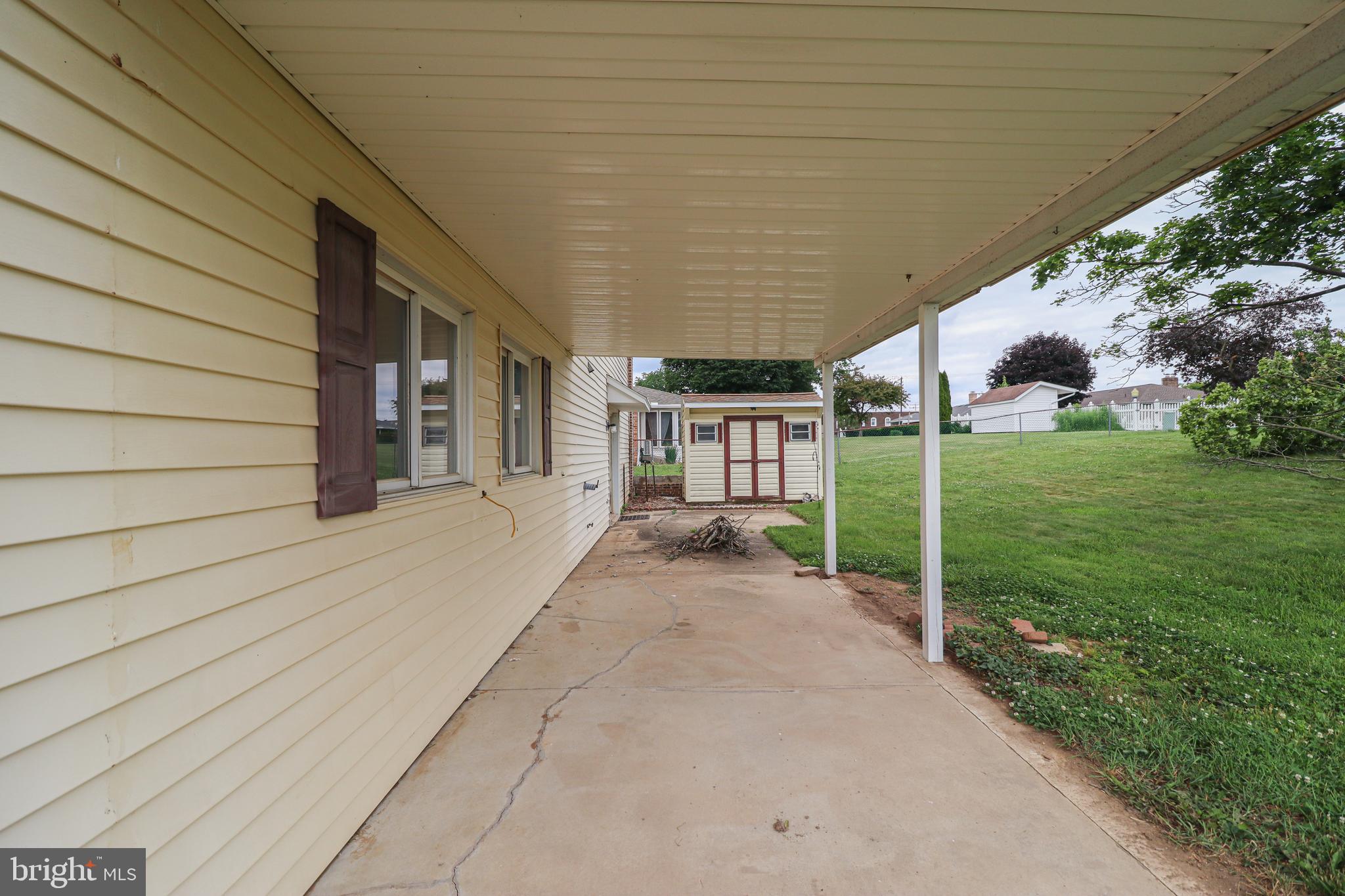 FENWICK HEIGHTS - Residential