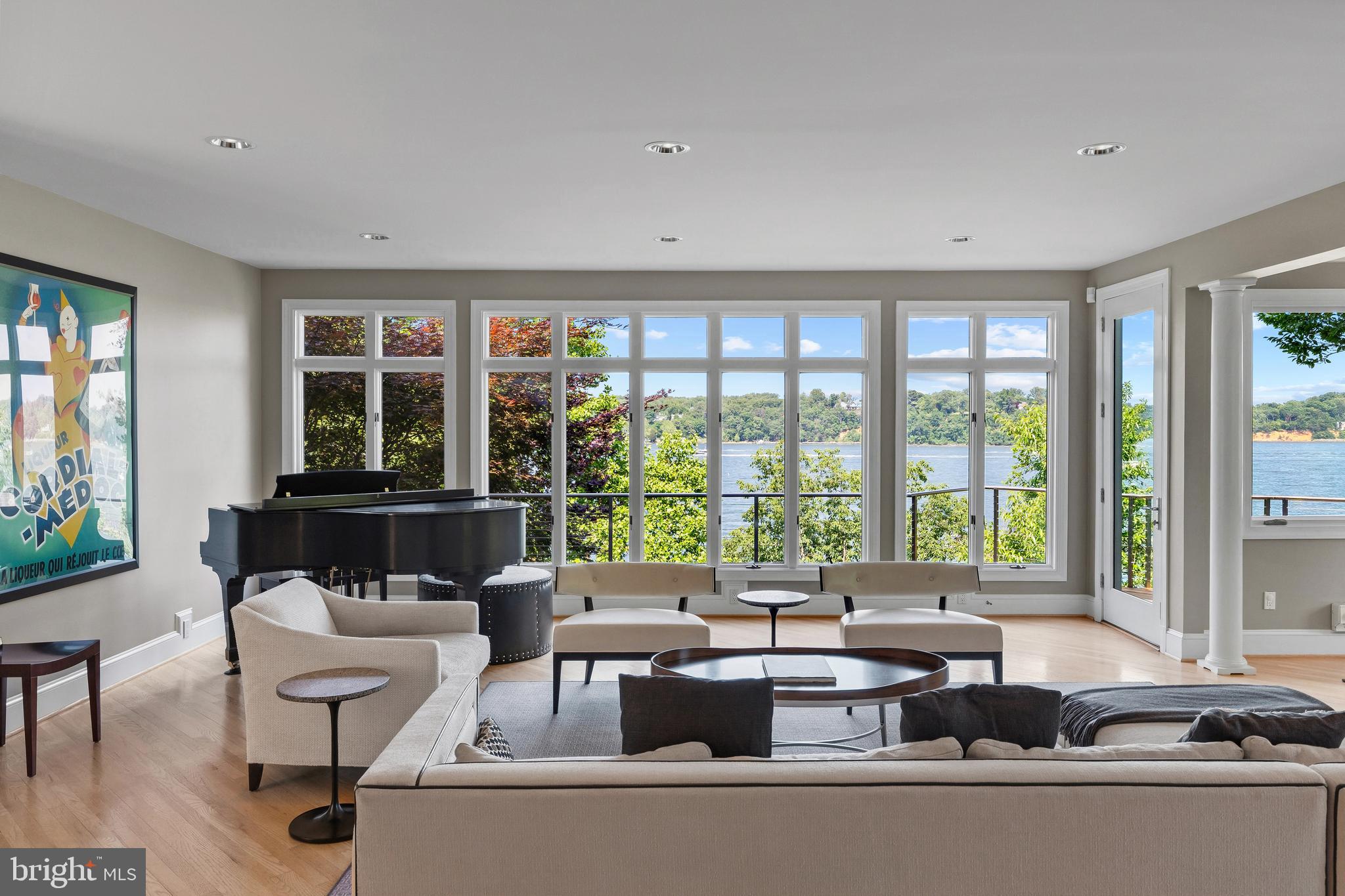 EPPING FOREST - Residential