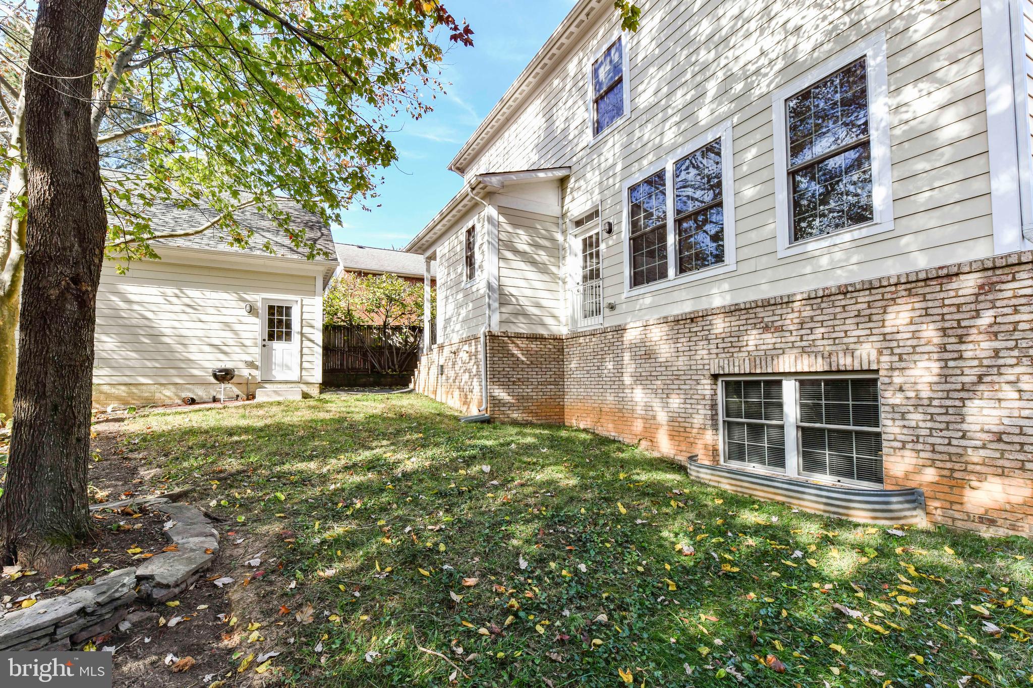 BERKSHIRE OAKWOOD - Residential