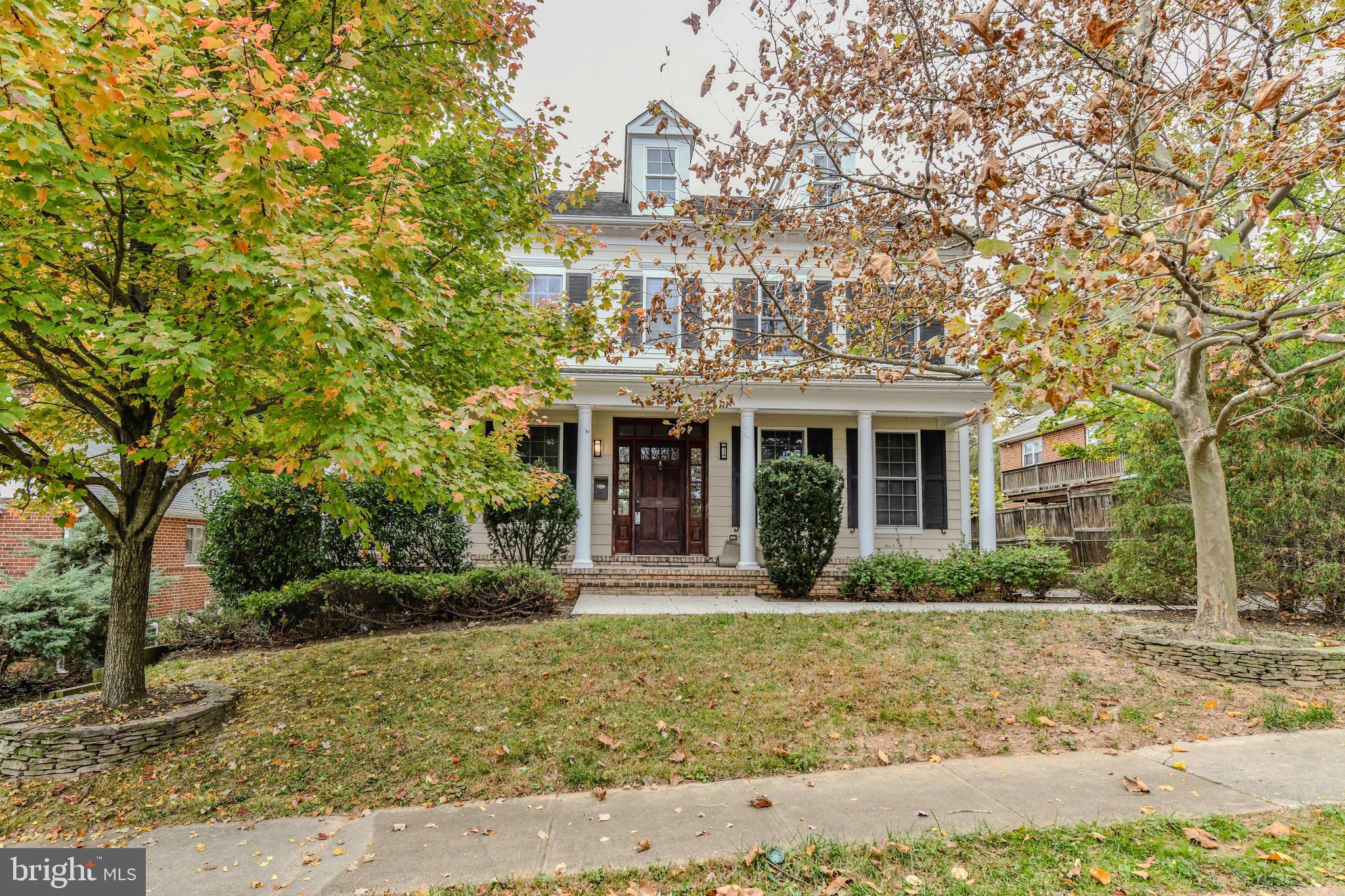 BERKSHIRE OAKWOOD - Residential