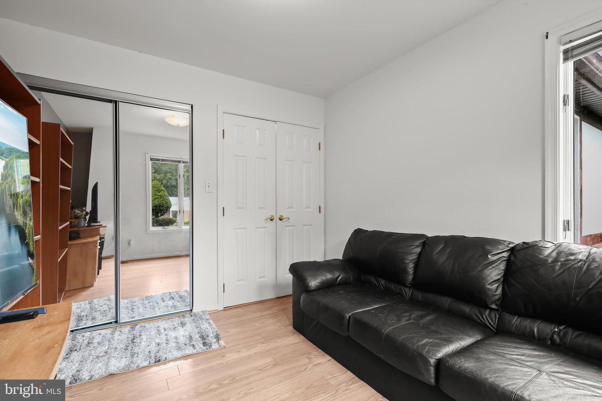 COLONIAL ACRES - Residential