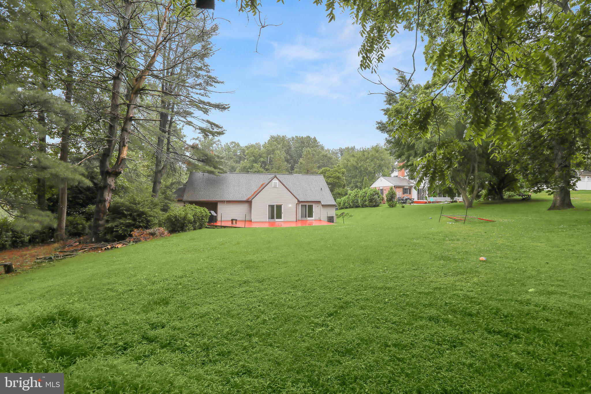 COLONIAL ACRES - Residential