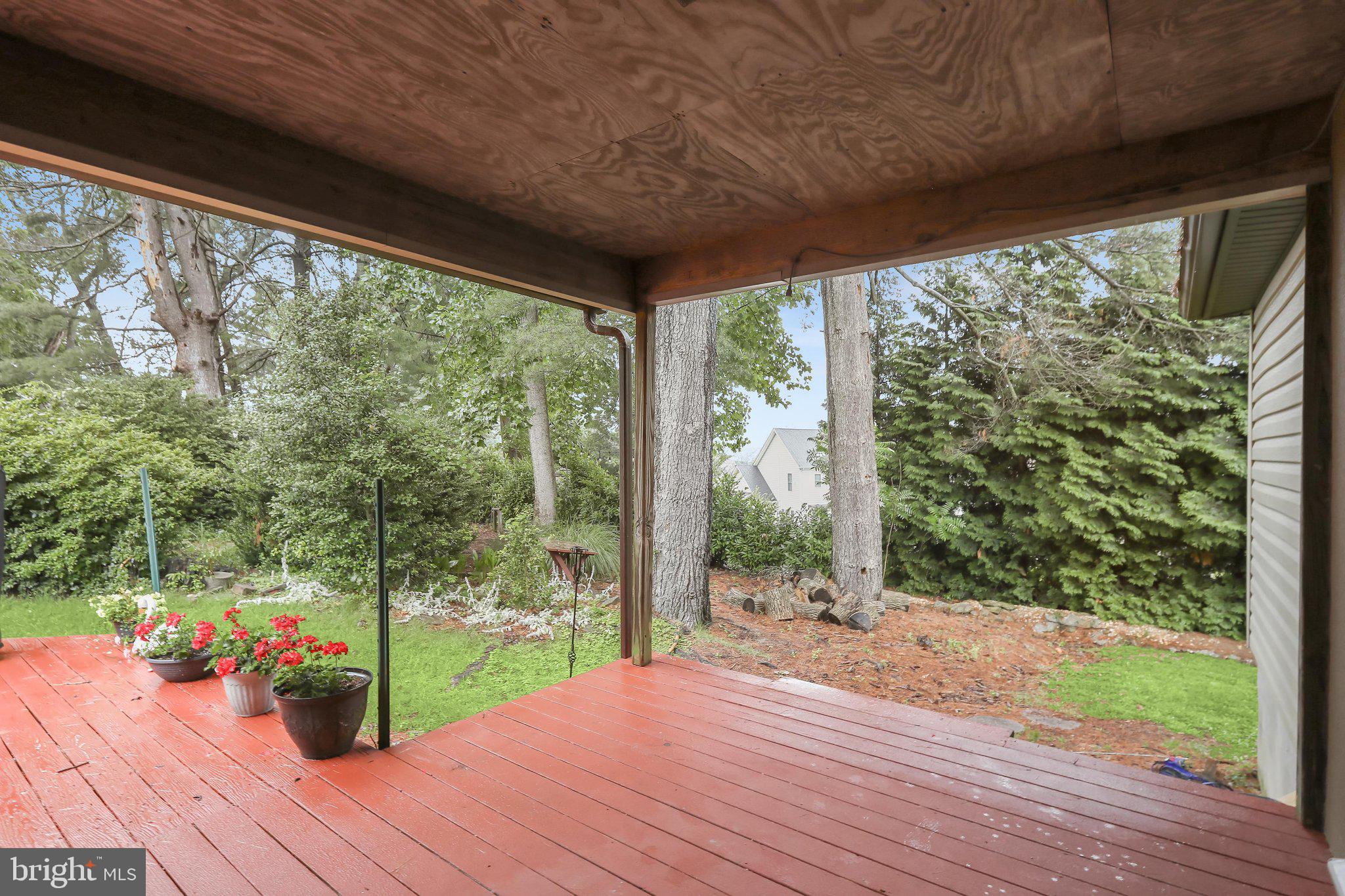 COLONIAL ACRES - Residential