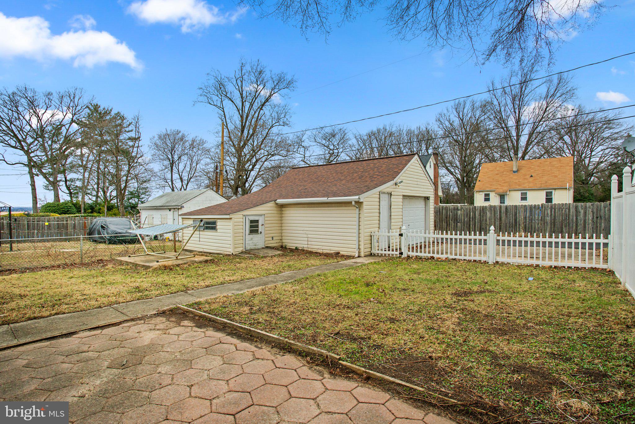 BROOKLYN PARK - Residential