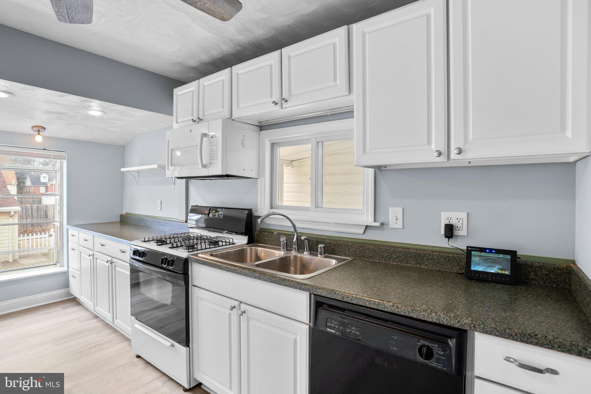 BROOKLYN PARK - Residential