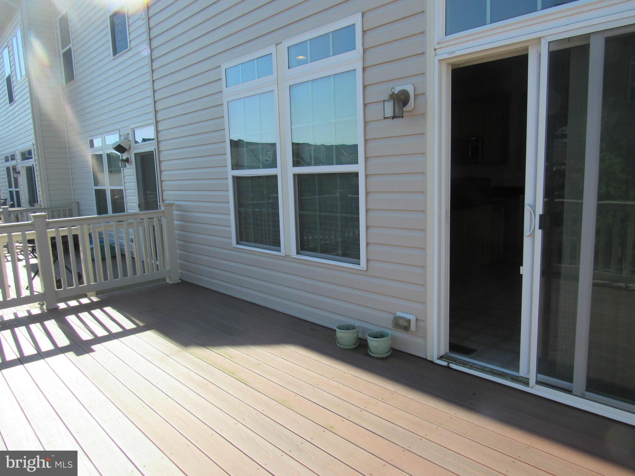 ADDISON ROAD SOUTH - Residential Lease
