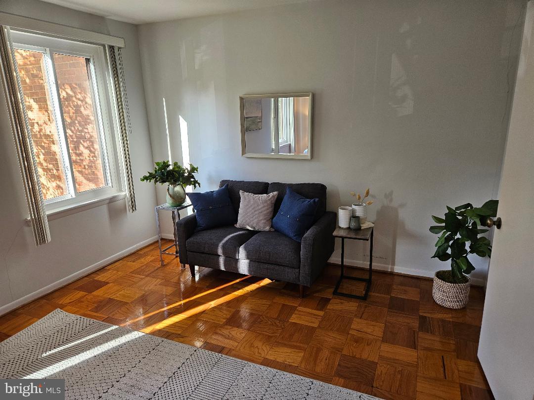 CROSS KEYS - Residential