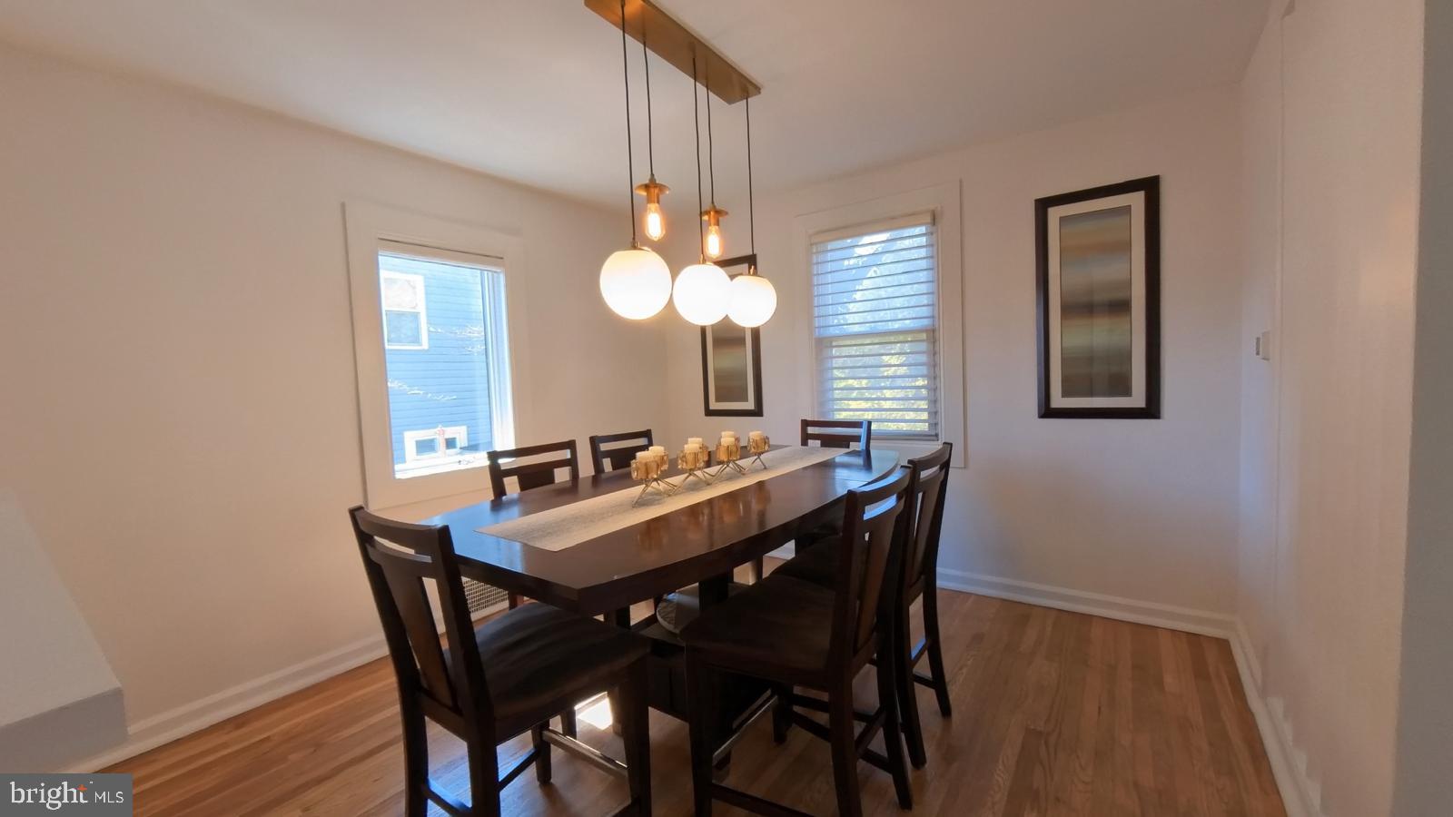 ROSLYN - Residential