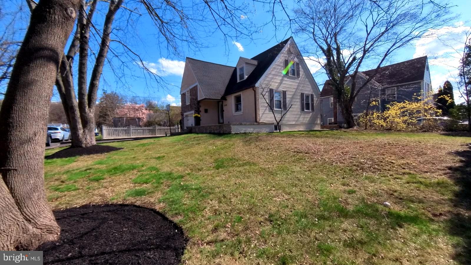 ROSLYN - Residential