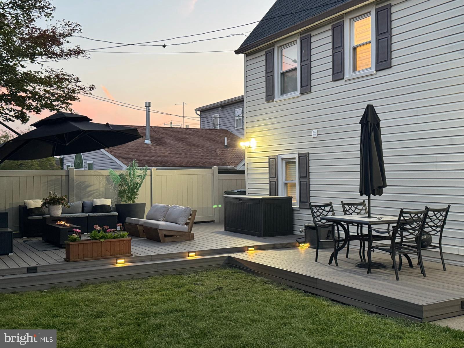ROSLYN - Residential