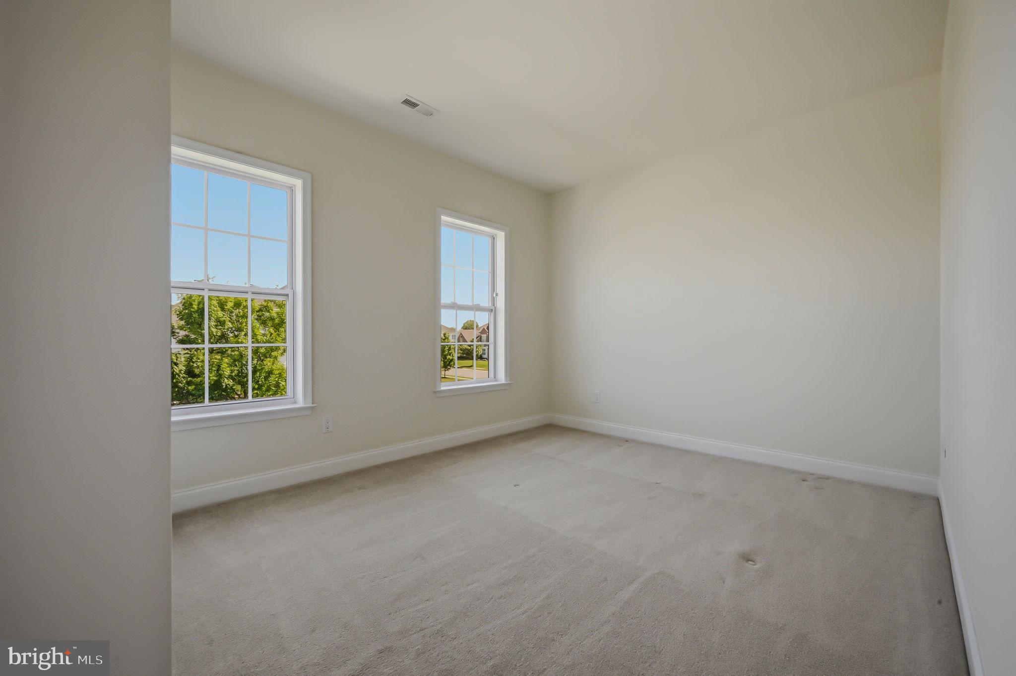 HIGH POINTE AT ST GE - Residential