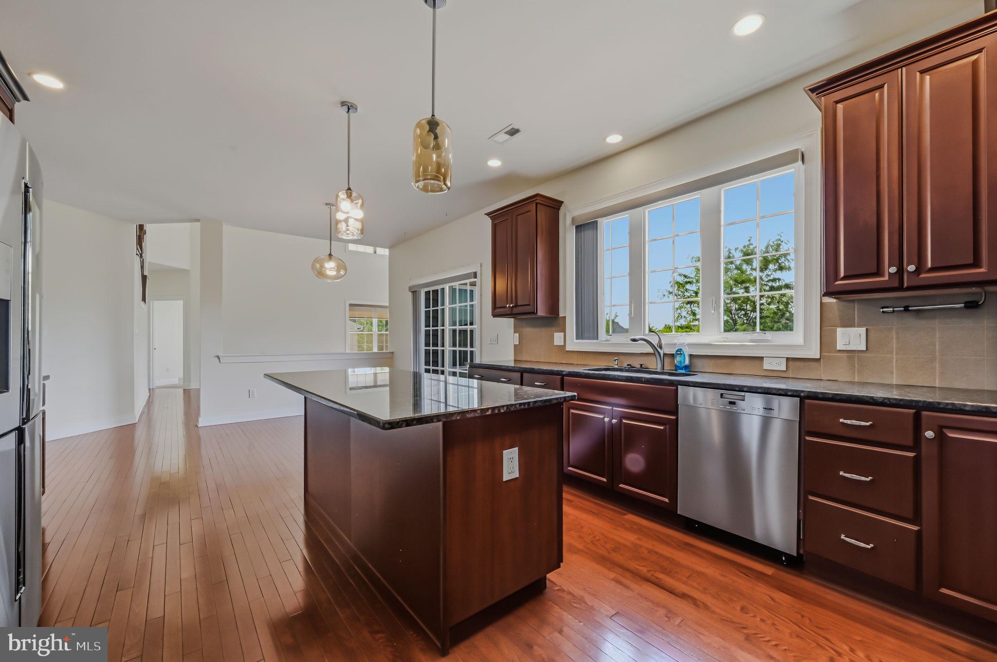 HIGH POINTE AT ST GE - Residential
