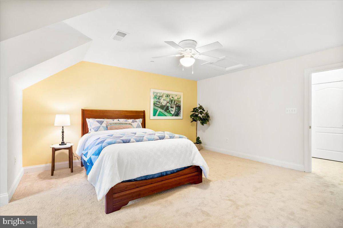 MAXWELL SQUARE - Residential