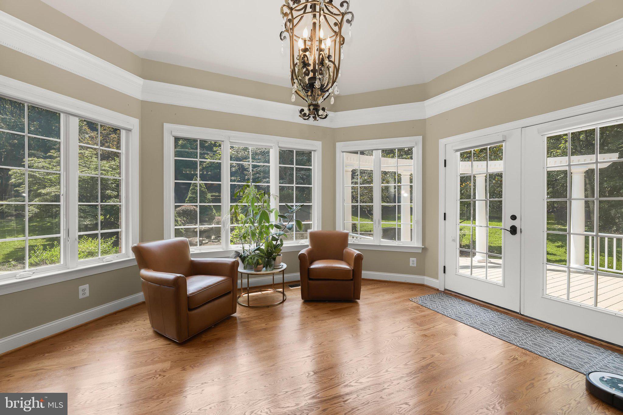 PINDELL WOODS - Residential