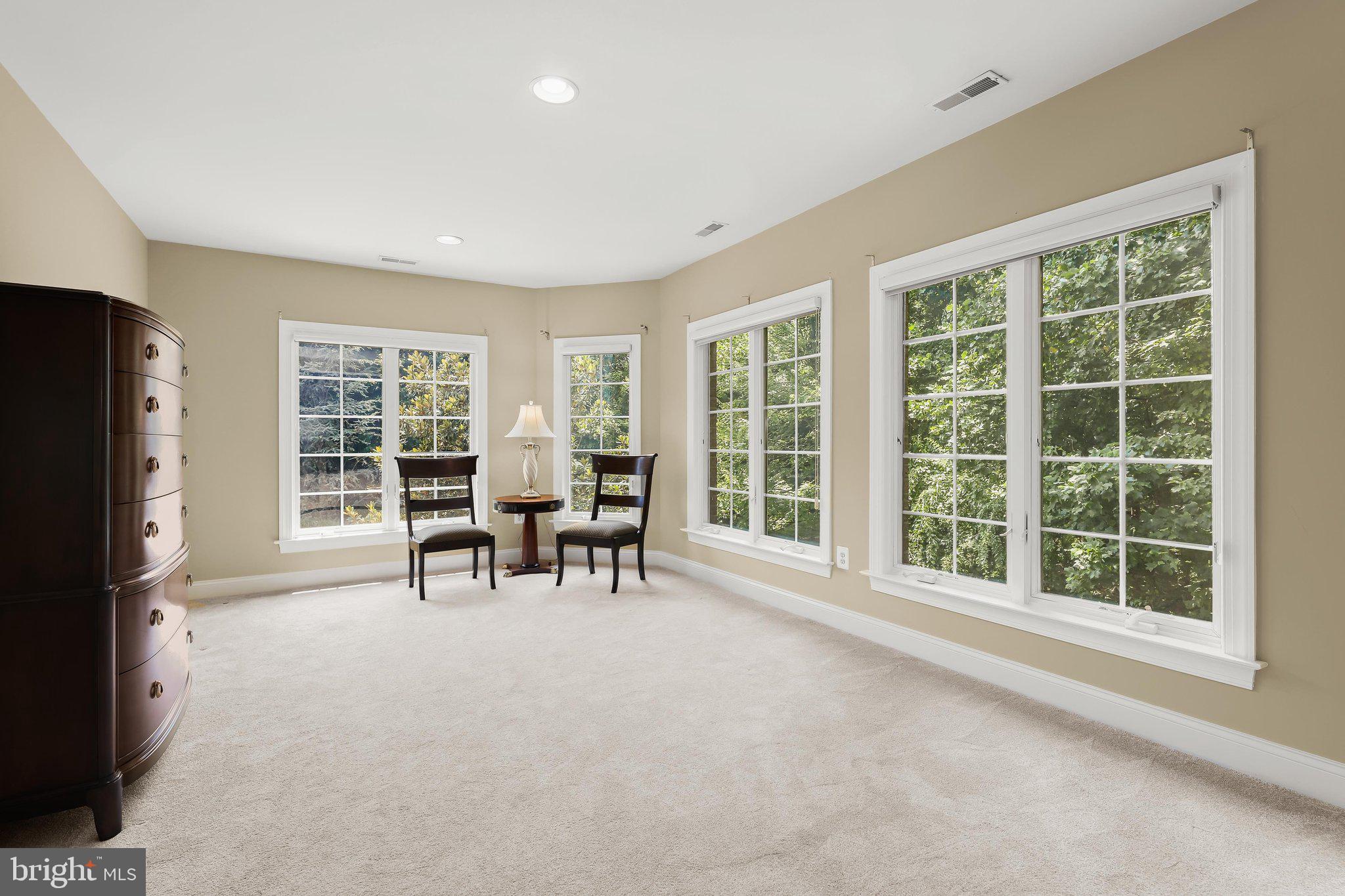 PINDELL WOODS - Residential