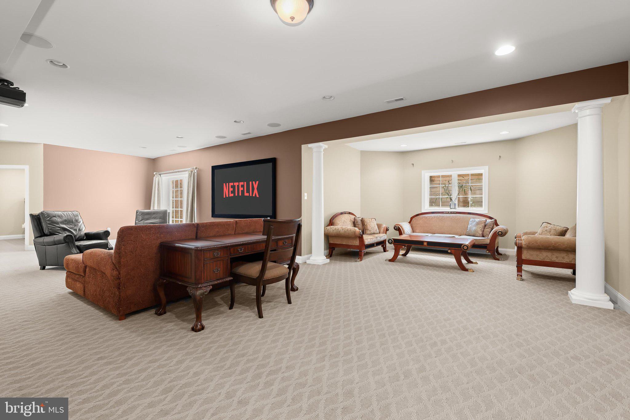 PINDELL WOODS - Residential