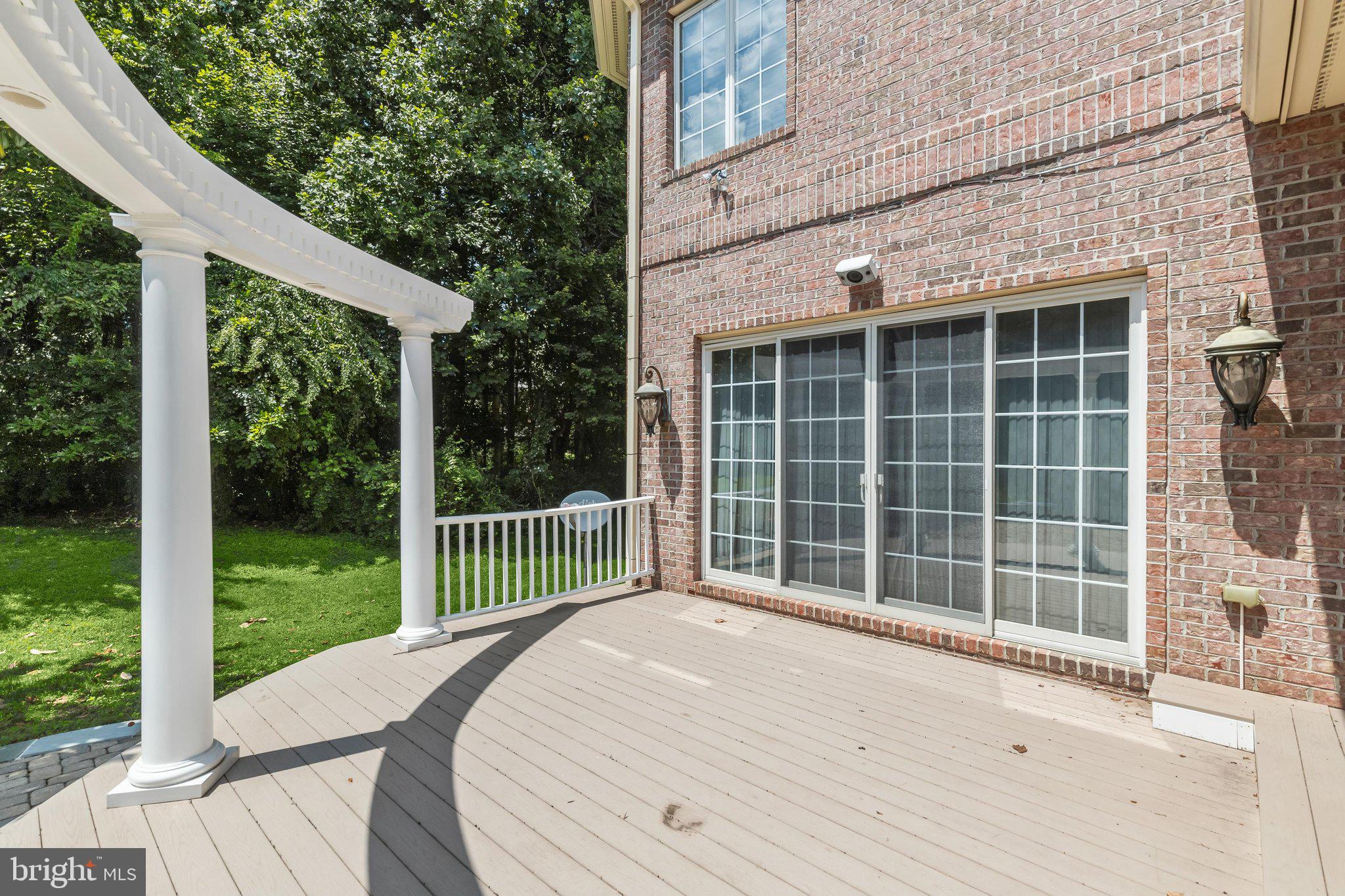 PINDELL WOODS - Residential