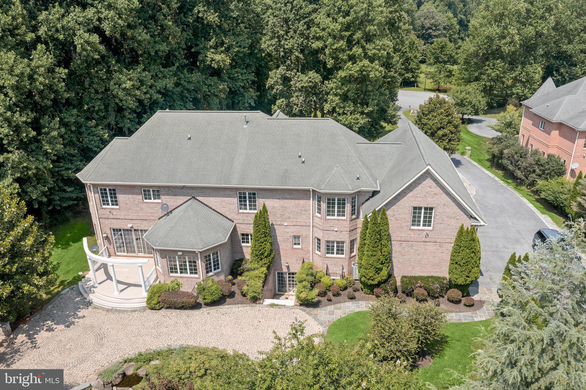 PINDELL WOODS - Residential