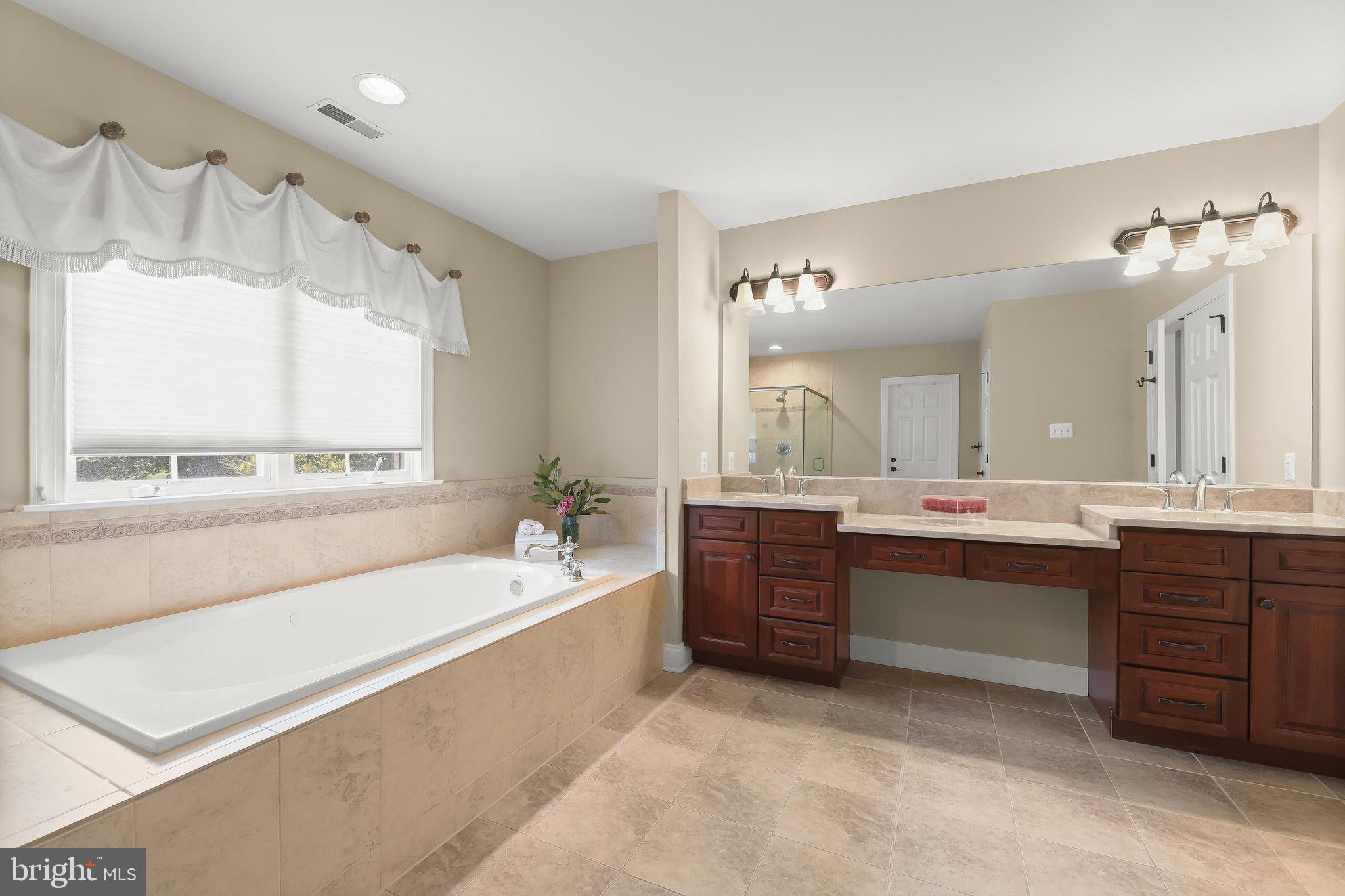 PINDELL WOODS - Residential