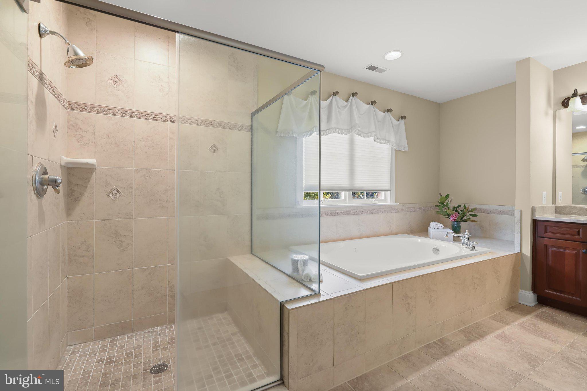 PINDELL WOODS - Residential