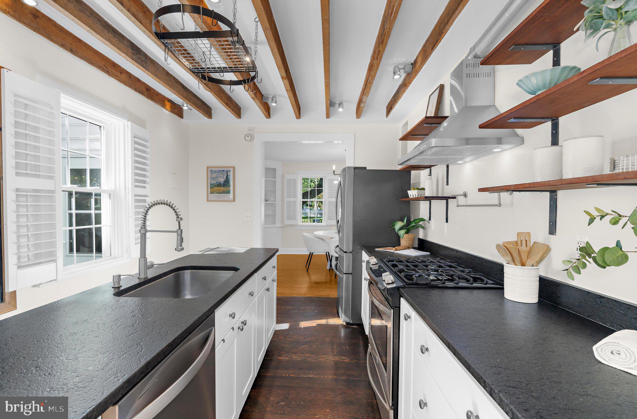 EASTPORT - Residential