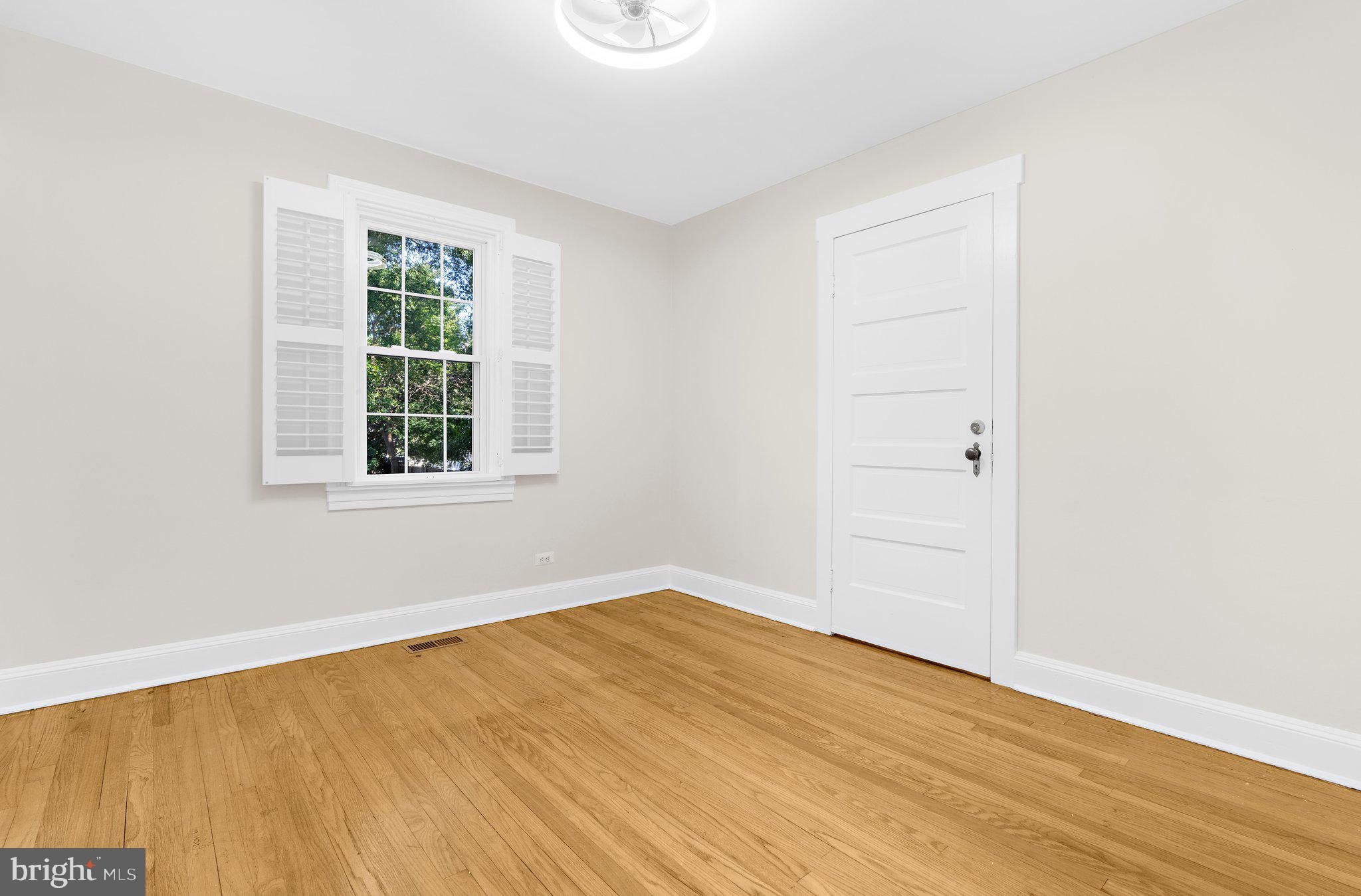 EASTPORT - Residential