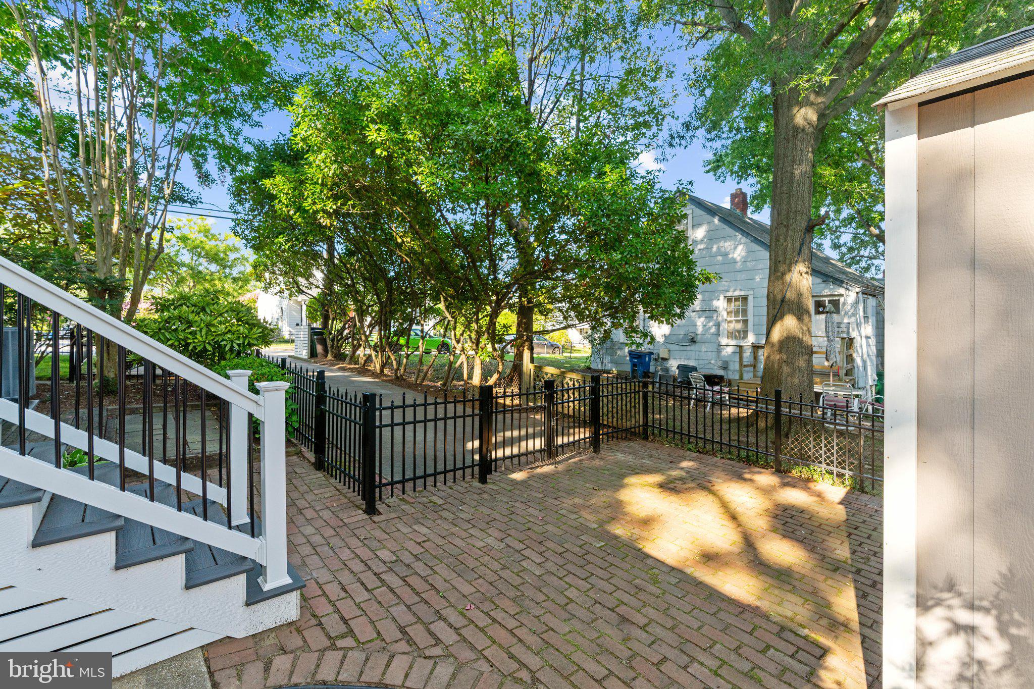 EASTPORT - Residential