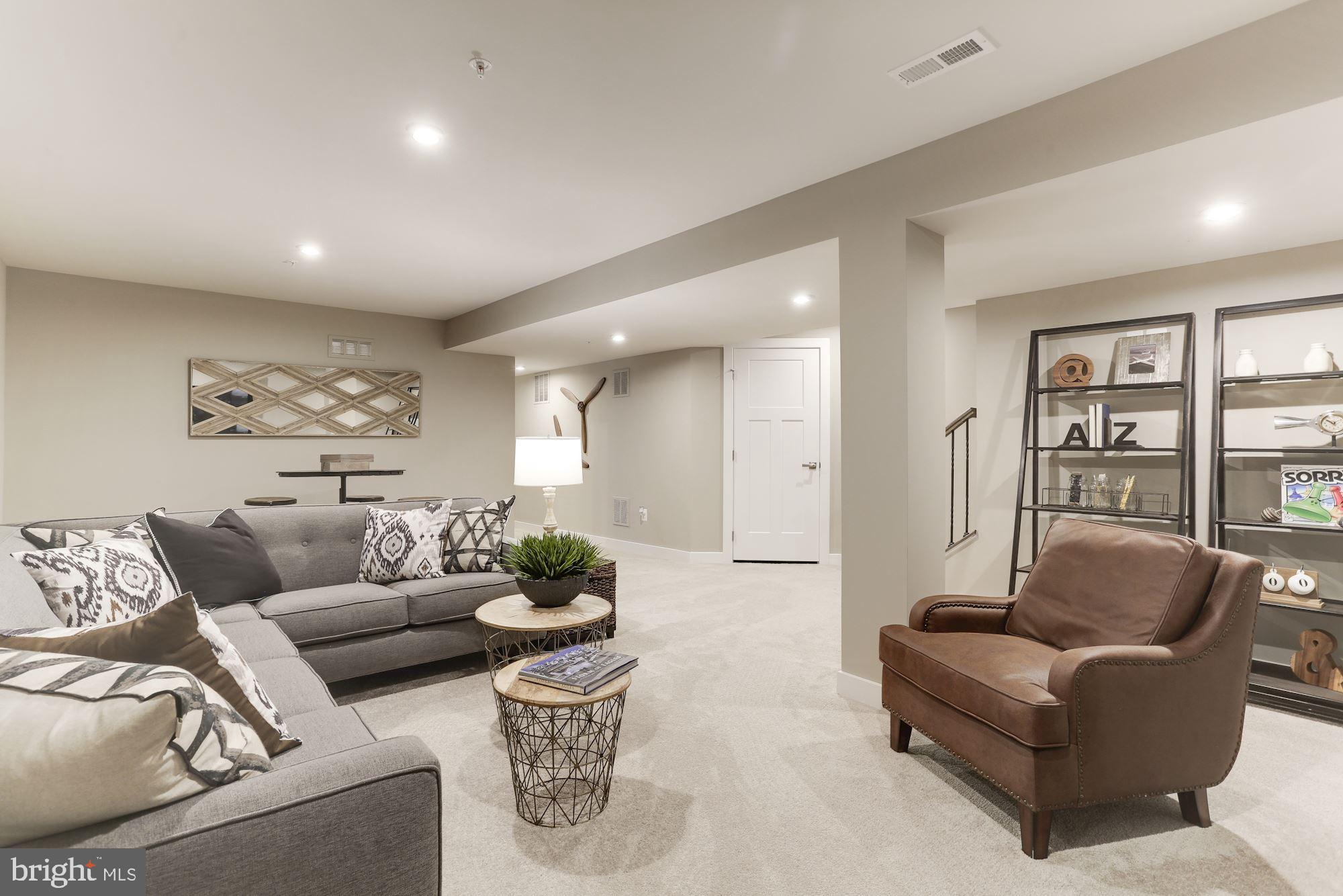 GREEN LANE MEADOWS - Residential
