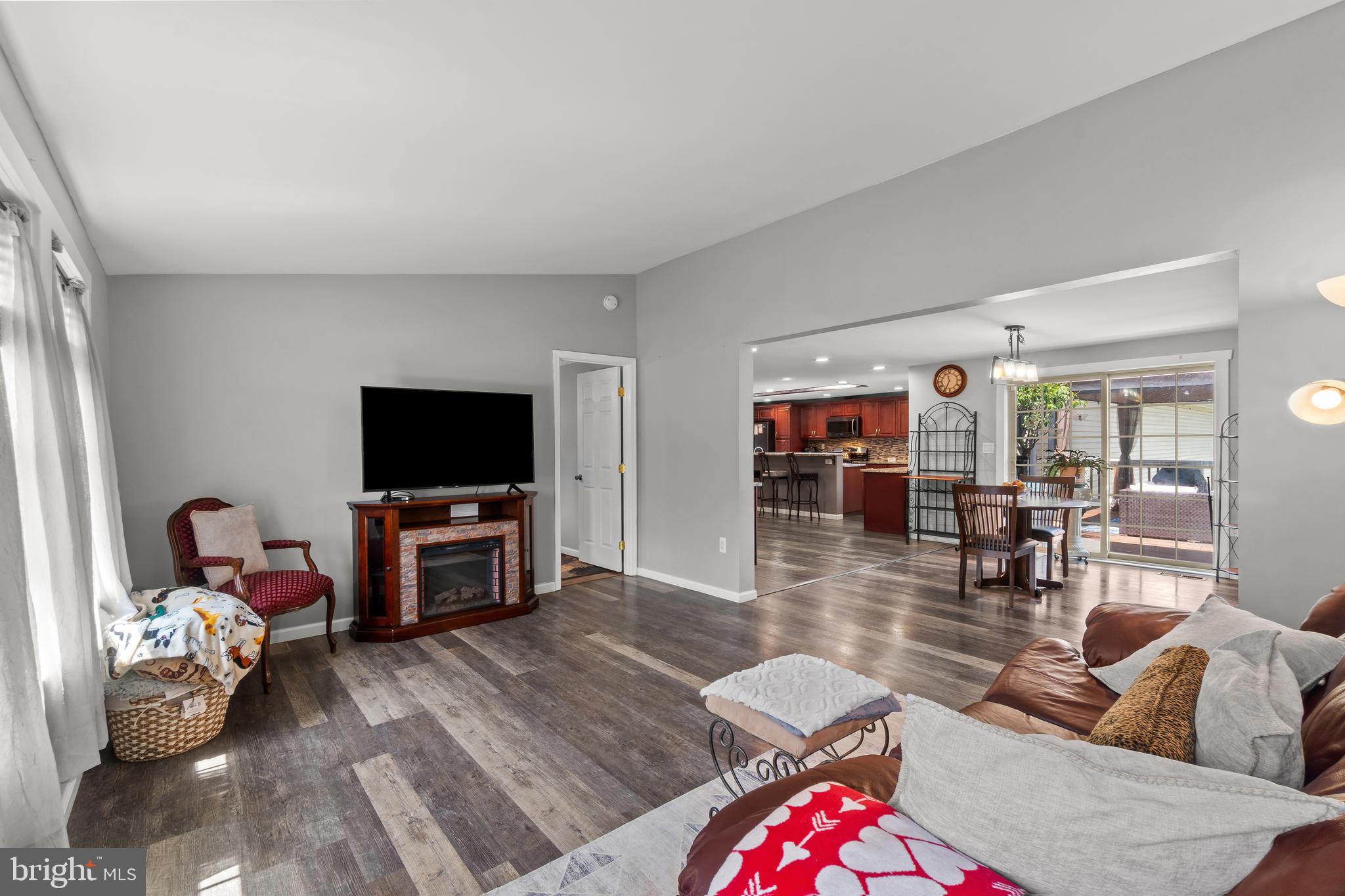 WHITE MARSH - Residential