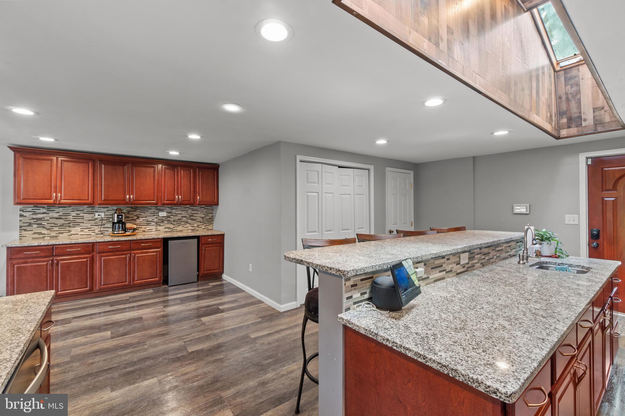 WHITE MARSH - Residential