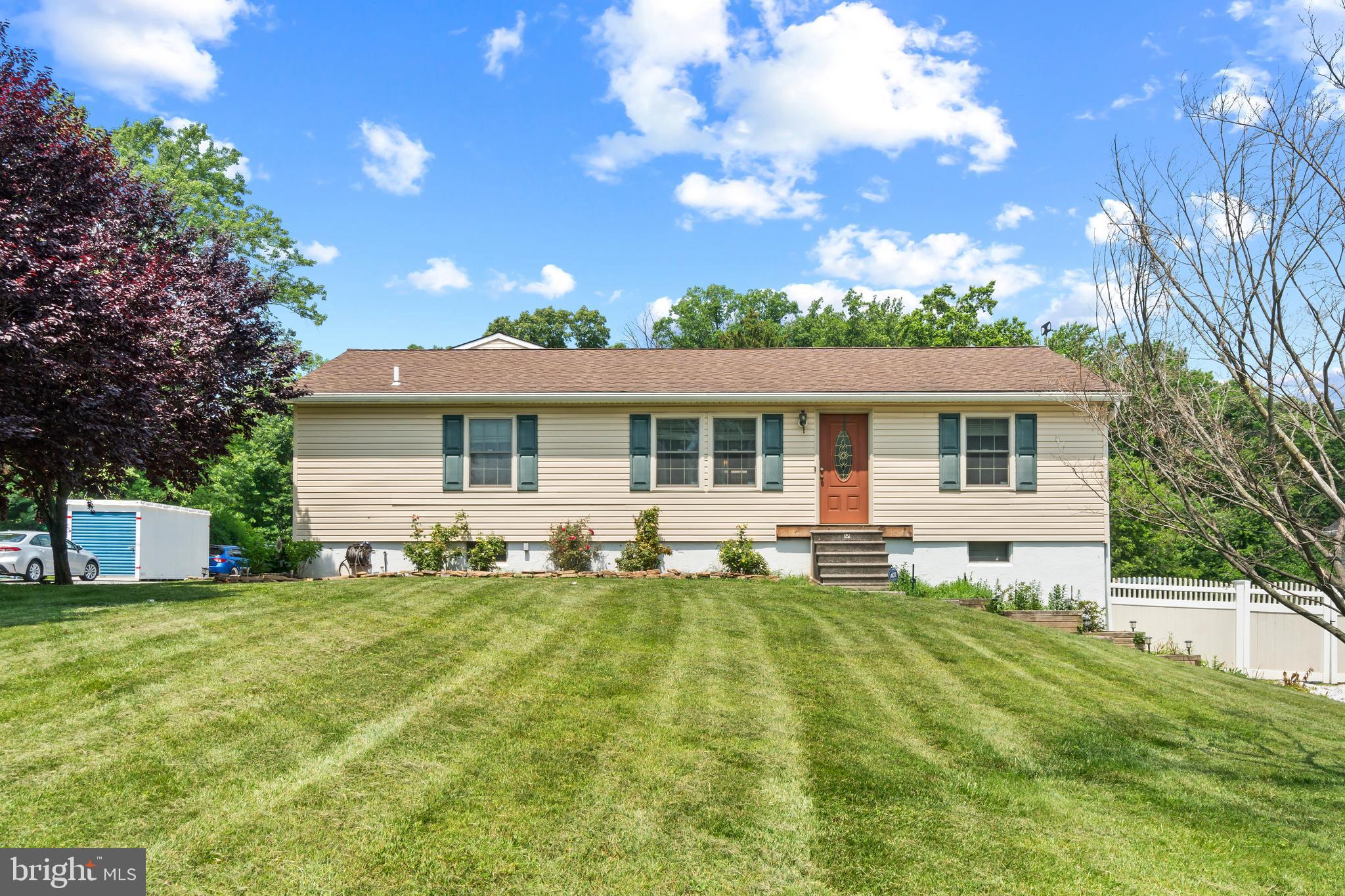 WHITE MARSH - Residential