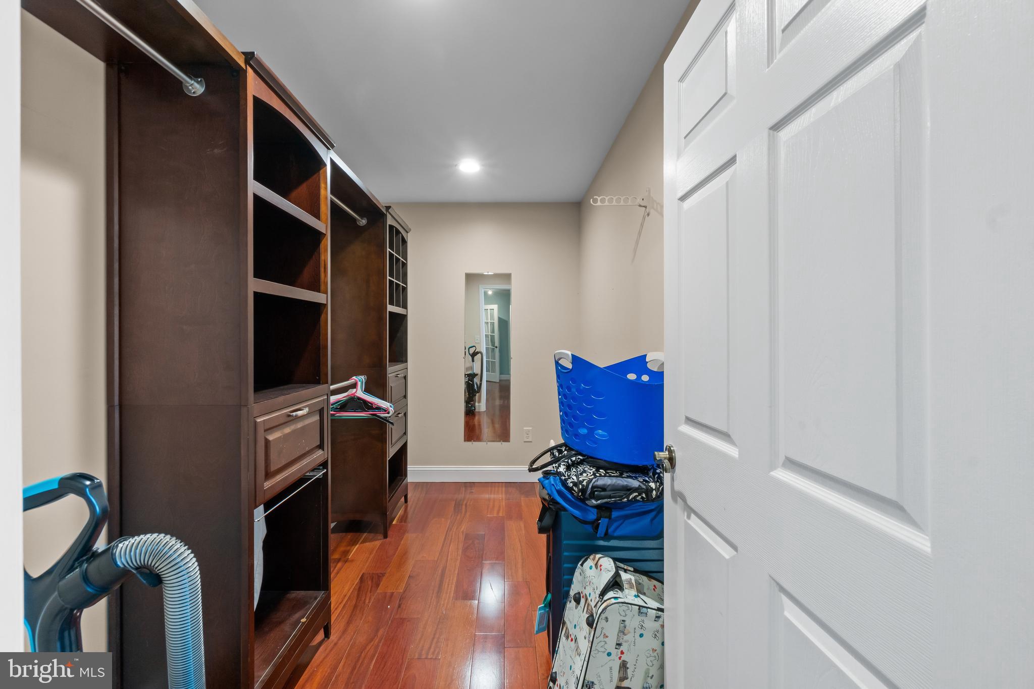 WHITE MARSH - Residential