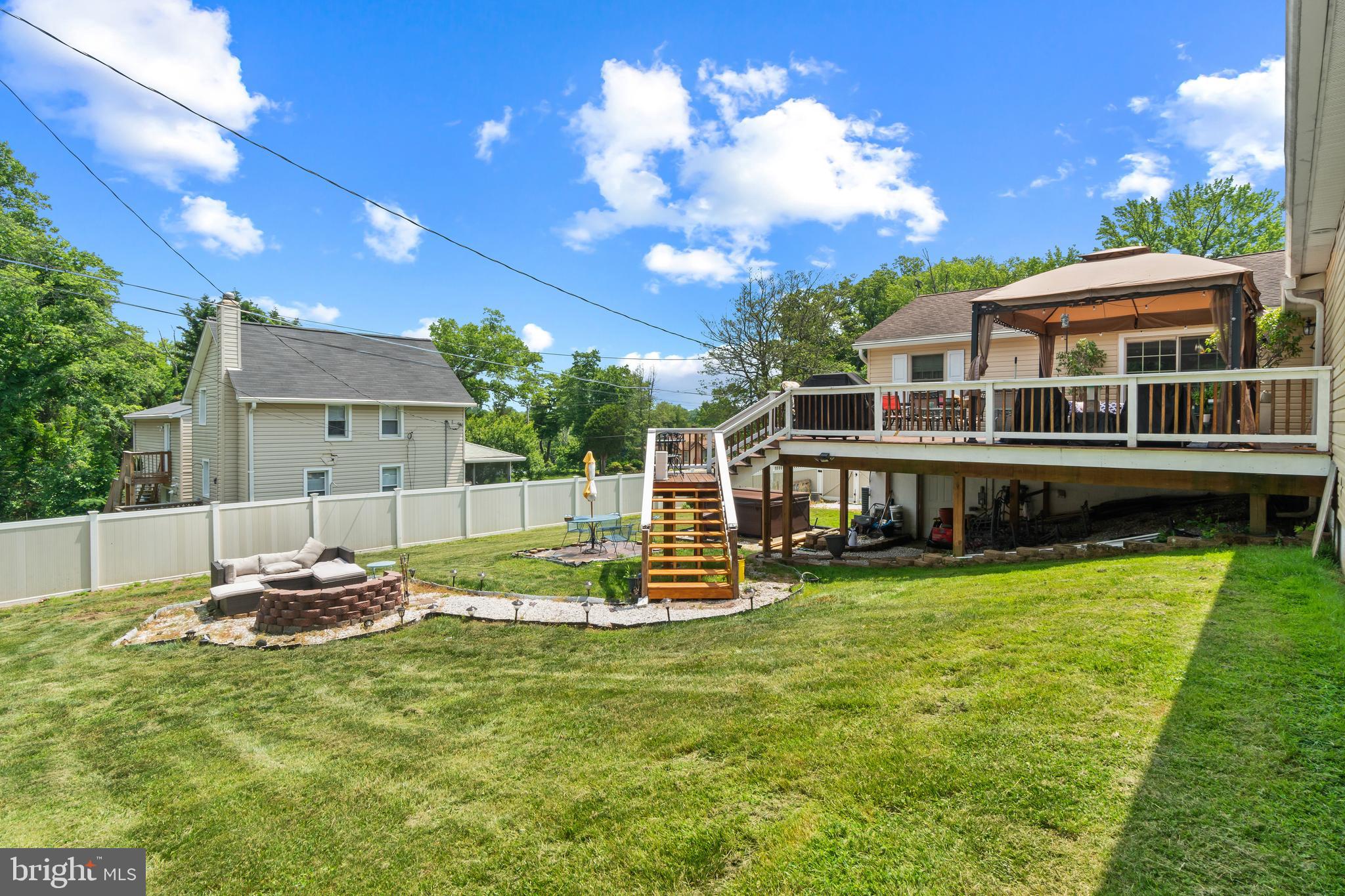 WHITE MARSH - Residential