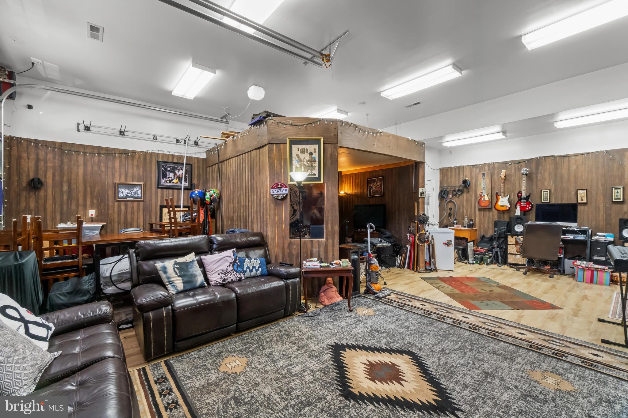 WHITE MARSH - Residential