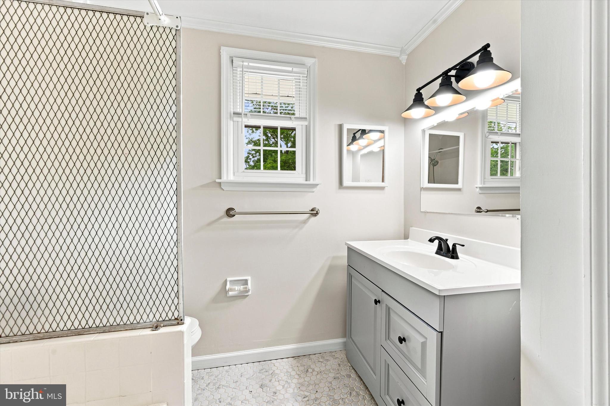 KINGSRIDGE - Residential