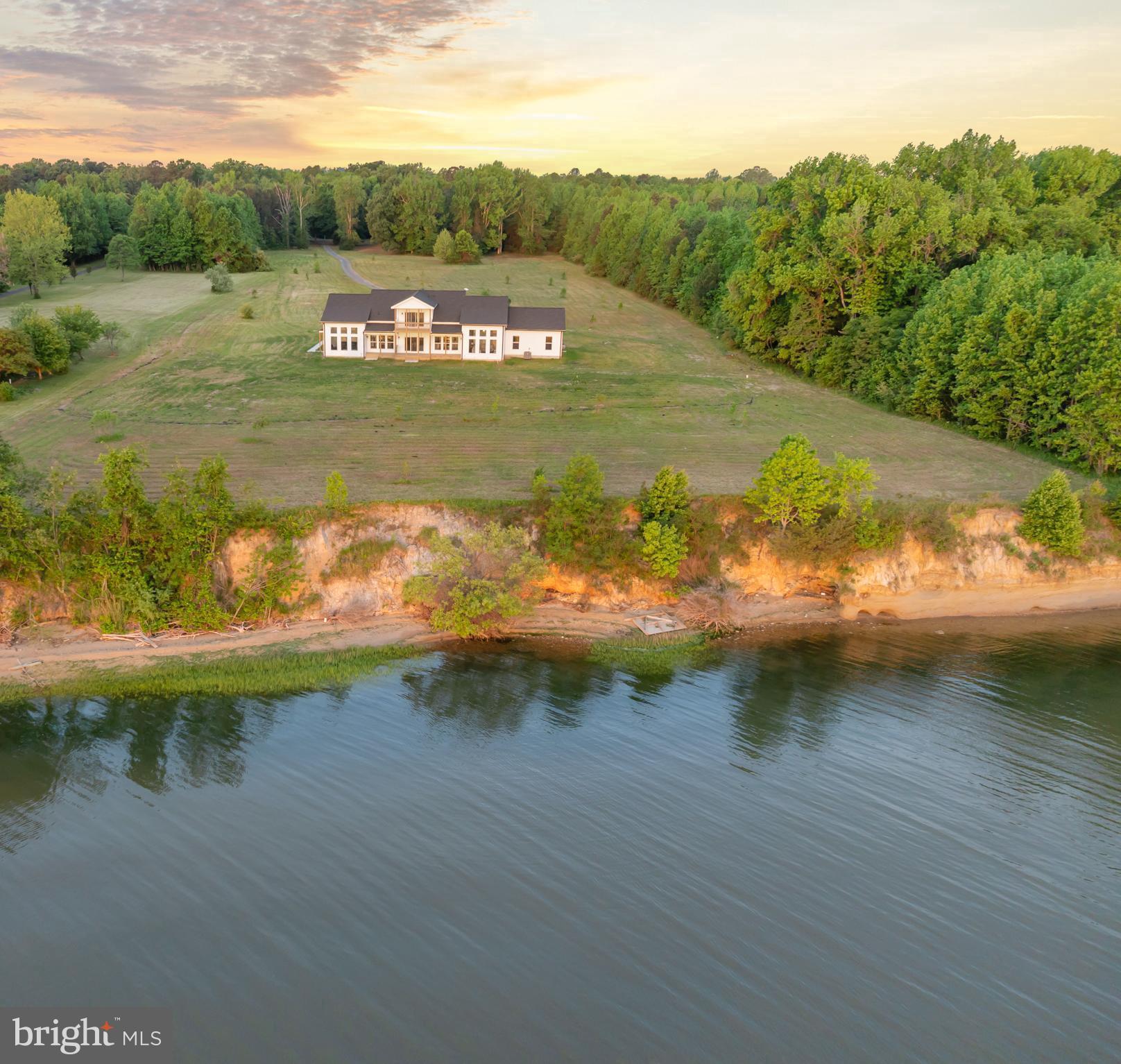 MT MORIAH ON THE POTOMAC - Residential