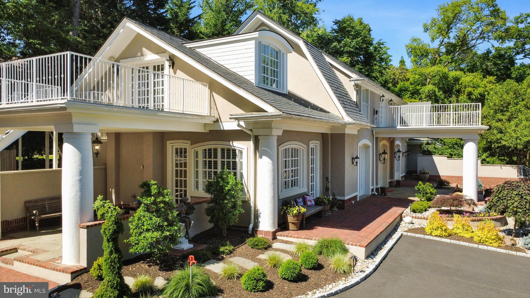 HIGHLANDS - Residential