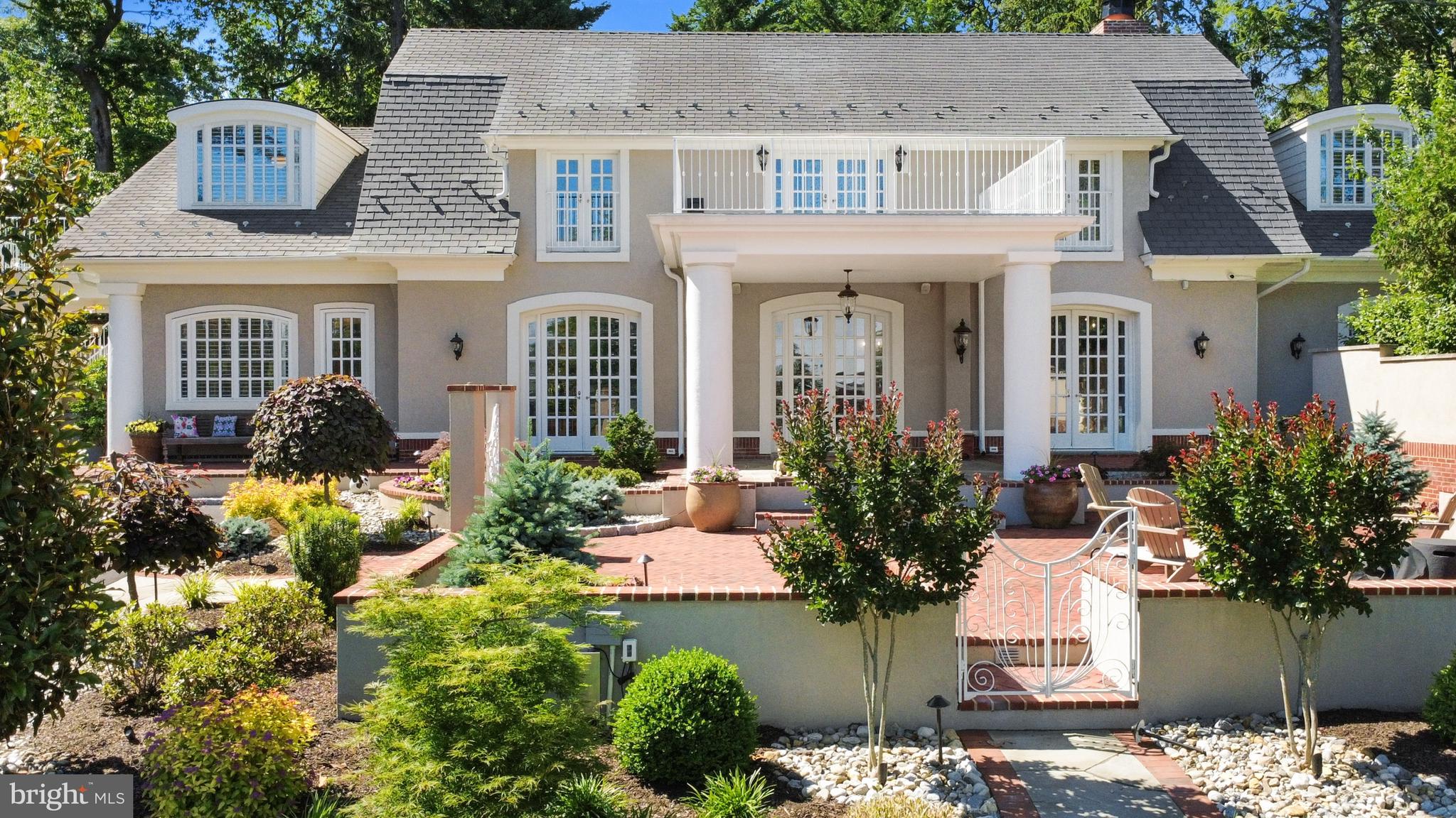 HIGHLANDS - Residential
