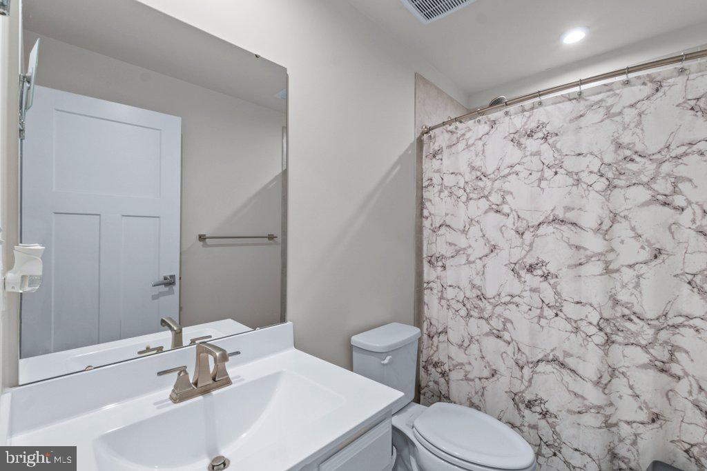 GREENLEIGH AT CROSSROADS - Residential