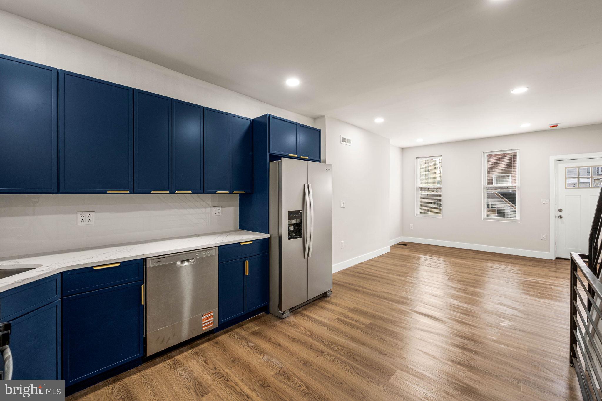 KENSINGTON - Residential