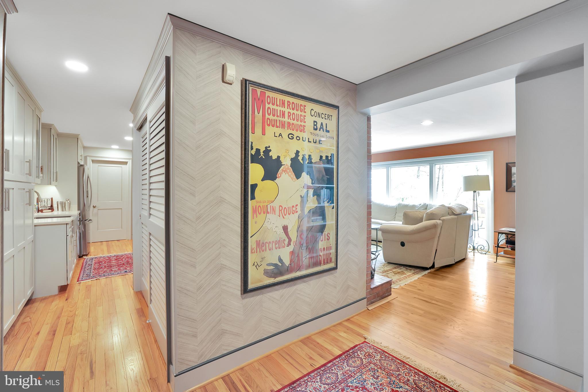 RUXTON HILLS - Residential