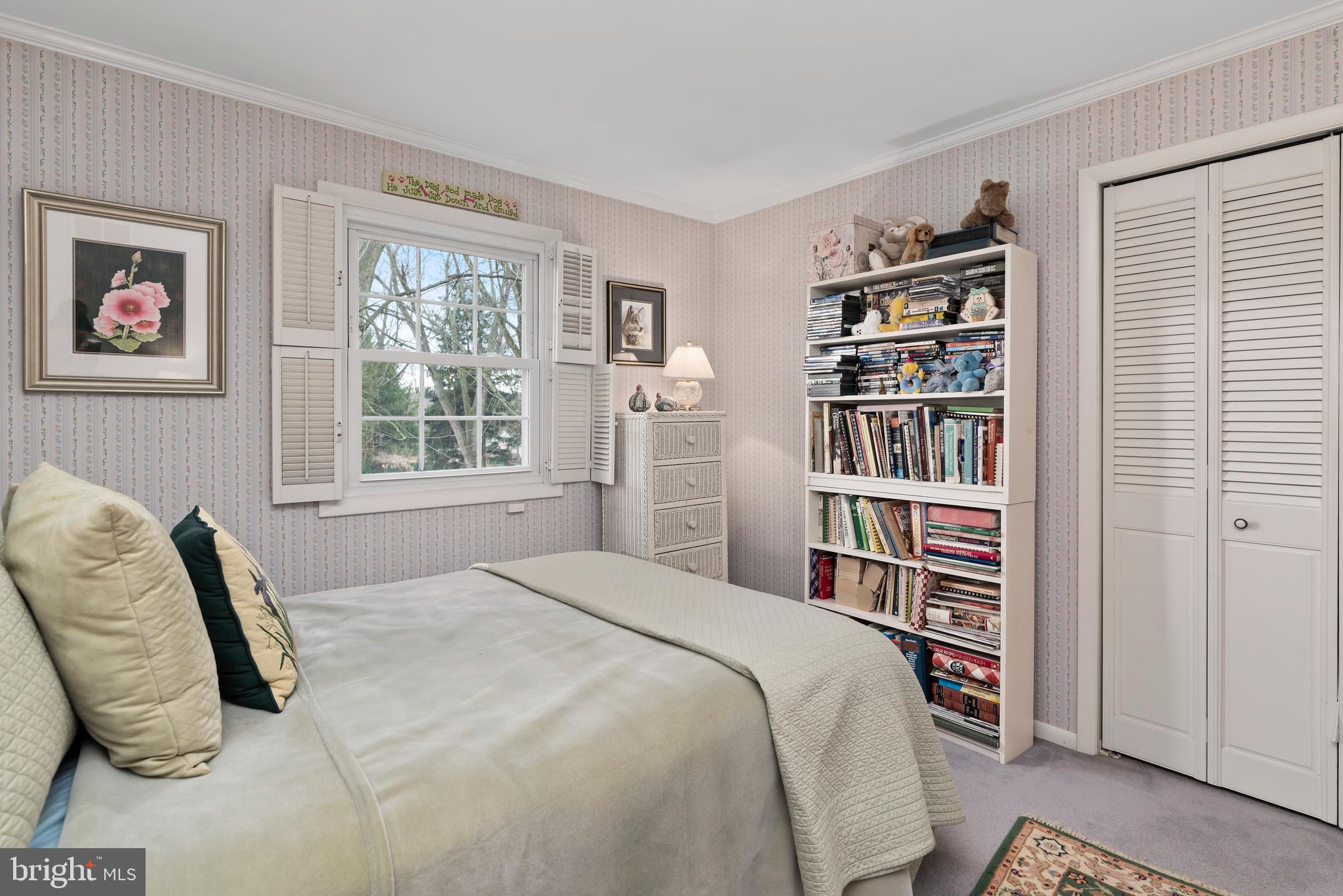 LISBURN ESTATES - Residential