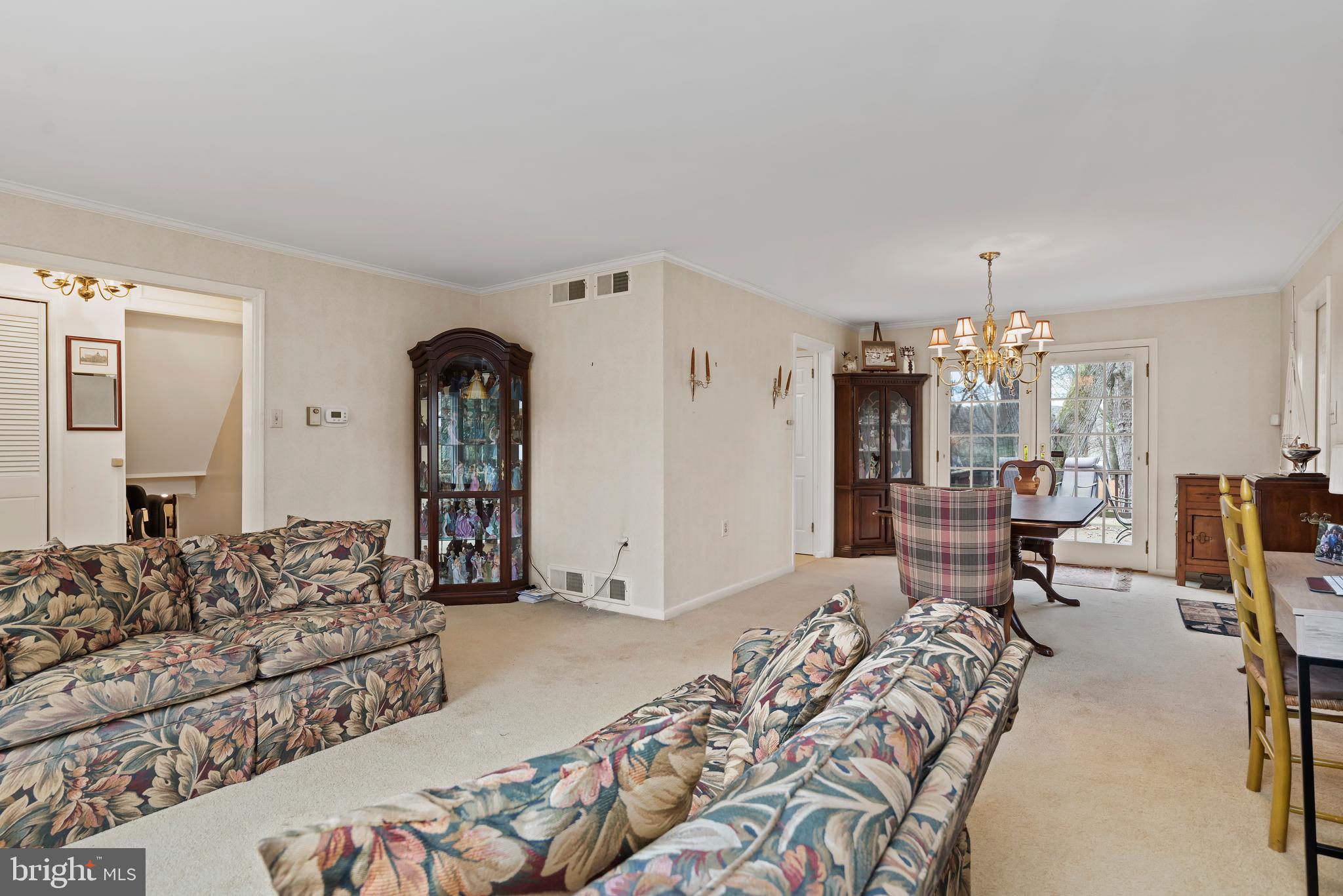 LISBURN ESTATES - Residential