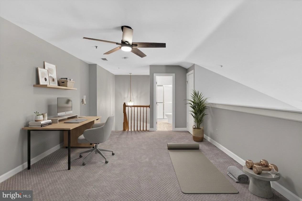FAIRFIELD HOUSE - Residential