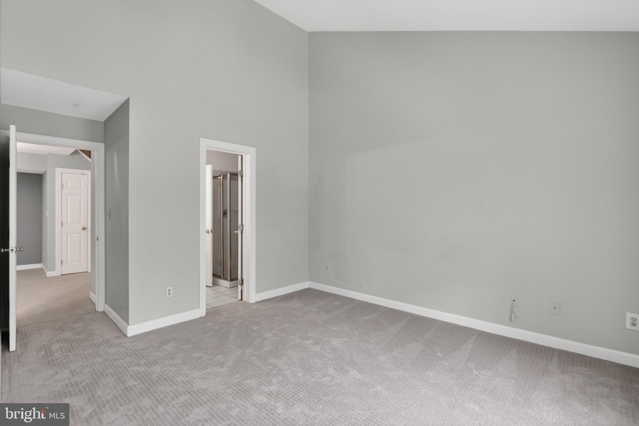 FAIRFIELD HOUSE - Residential